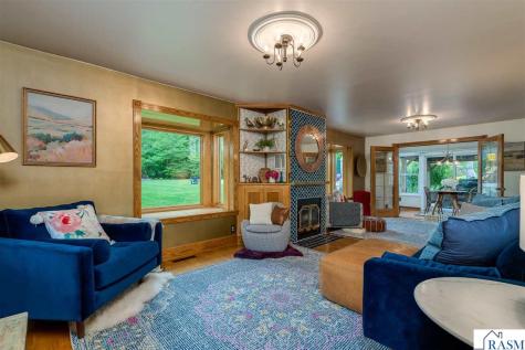 48194 Old River Bluff Road St. Peter MN 56082