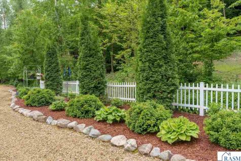 48194 Old River Bluff Road St. Peter MN 56082