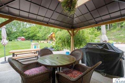 48194 Old River Bluff Road St. Peter MN 56082