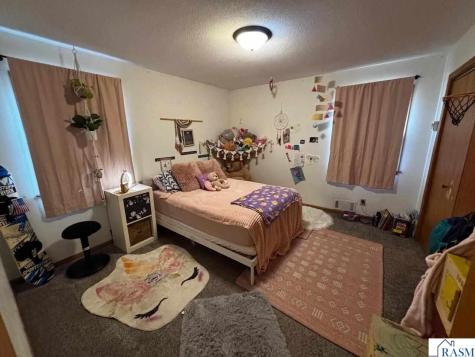 312 W Jefferson Avenue St. Peter MN 56082
