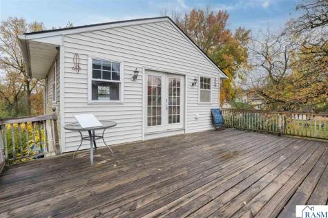 805 Baker Avenue Mankato MN 56001