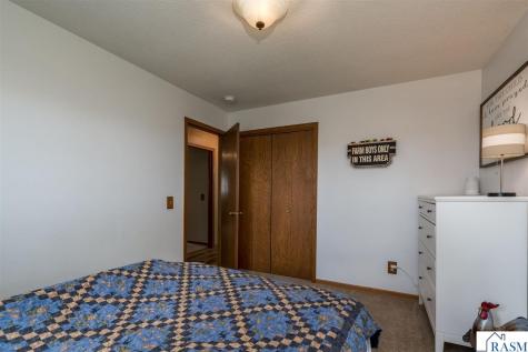62277 142nd Street Mapleton MN 56065