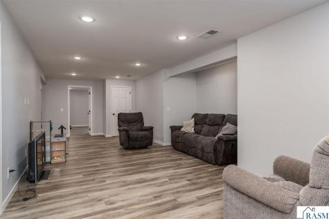 62277 142nd Street Mapleton MN 56065