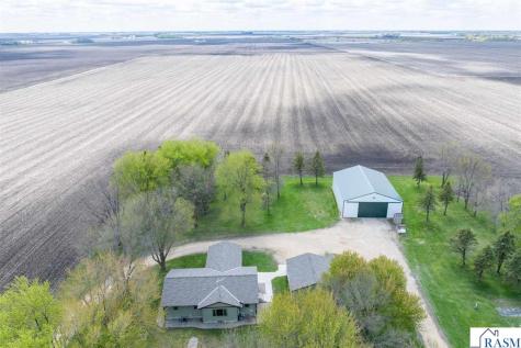 62277 142nd Street Mapleton MN 56065