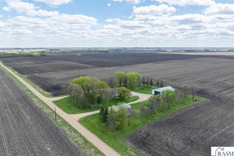 62277 142nd Street Mapleton MN 56065