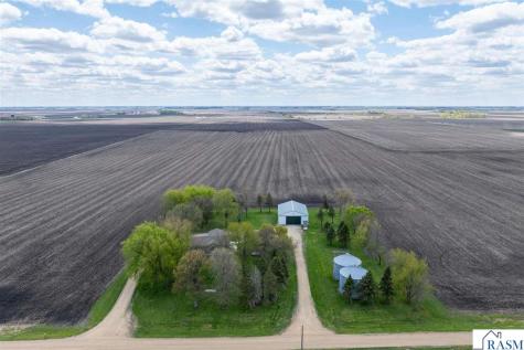 62277 142nd Street Mapleton MN 56065