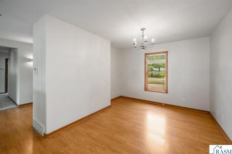 752 Blue Earth Street Lake Crystal MN 56055