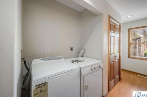 752 Blue Earth Street Lake Crystal MN 56055