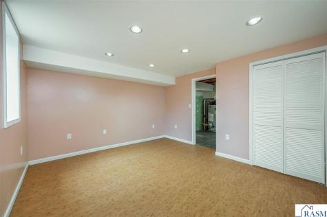 752 Blue Earth Street Lake Crystal MN 56055