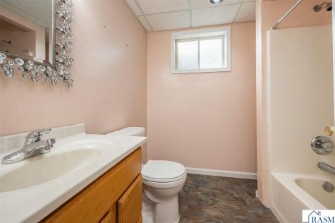 752 Blue Earth Street Lake Crystal MN 56055