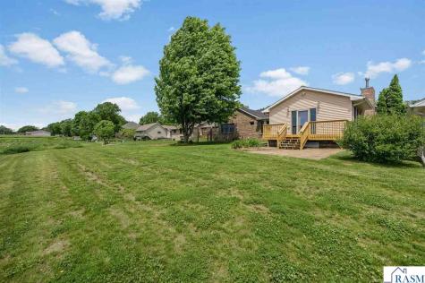 752 Blue Earth Street Lake Crystal MN 56055
