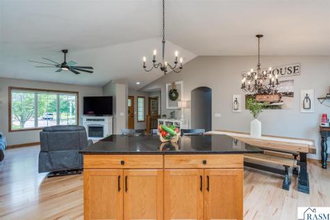 221 Pebble Creek Drive Mankato MN 56001
