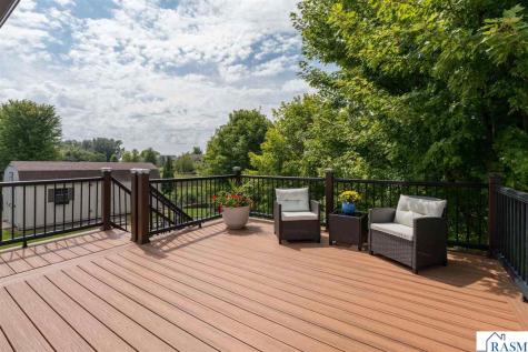 221 Pebble Creek Drive Mankato MN 56001