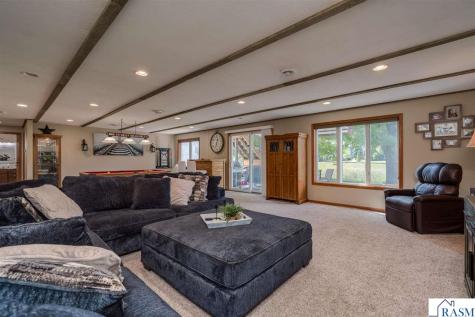 221 Pebble Creek Drive Mankato MN 56001