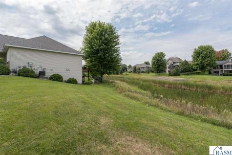 221 Pebble Creek Drive Mankato MN 56001