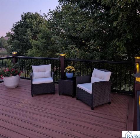 221 Pebble Creek Drive Mankato MN 56001