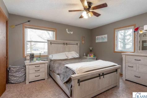 428 2nd Avenue Pemberton MN 56078