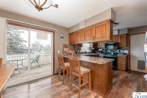 428 2nd Avenue Pemberton MN 56078