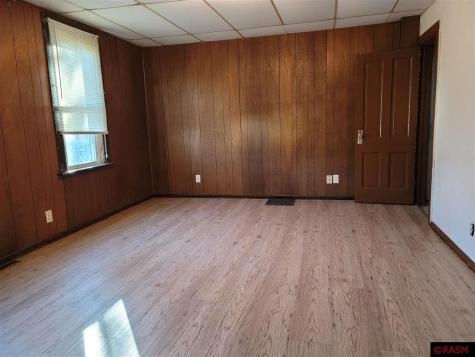 521 E Main Street Sleepy Eye MN 56085
