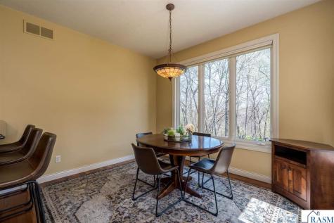 233 Woodhill Court Mankato MN 56001