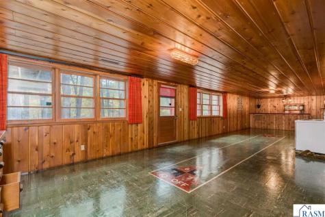 112 W Glencrest Drive Mankato MN 56001