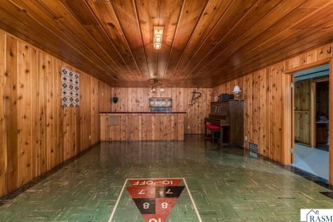 112 W Glencrest Drive Mankato MN 56001