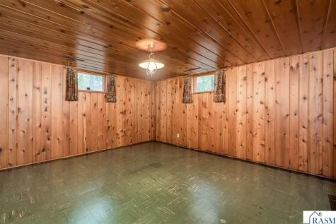 112 W Glencrest Drive Mankato MN 56001