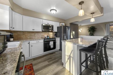 2059 Roe Crest Drive North Mankato MN 56003