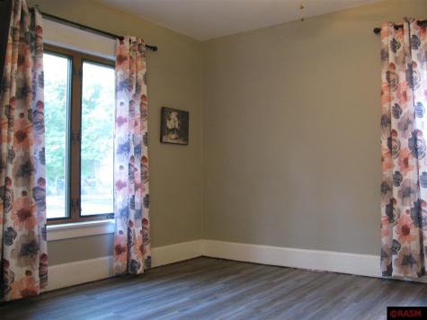 518 Nicollet Avenue North Mankato MN 56003