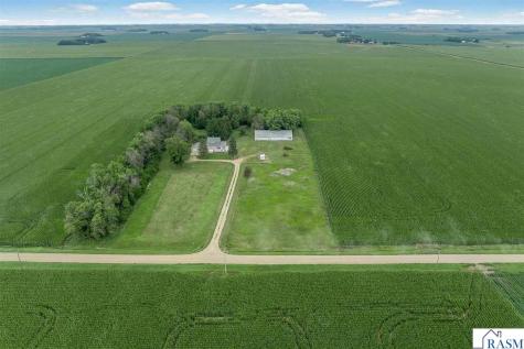 34700 130th Street Dundee MN 56131