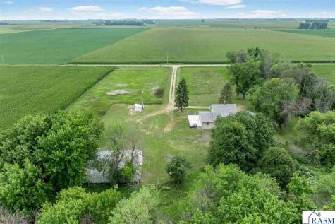 34700 130th Street Dundee MN 56131