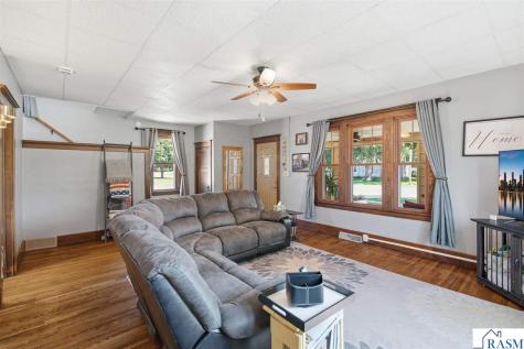 137 NW 1st Avenue Winnebago MN 56098