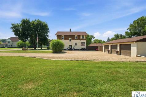137 NW 1st Avenue Winnebago MN 56098