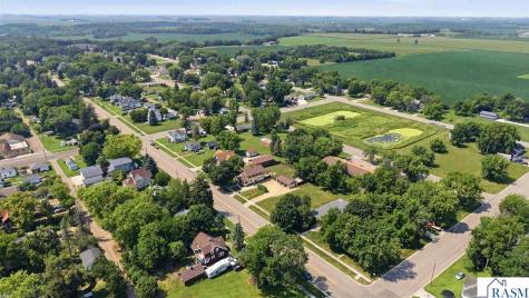 137 NW 1st Avenue Winnebago MN 56098
