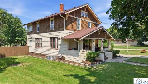 137 NW 1st Avenue Winnebago MN 56098