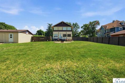 137 NW 1st Avenue Winnebago MN 56098