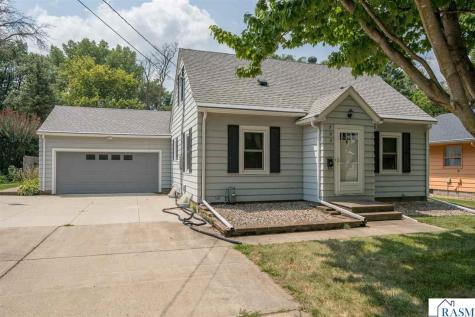703 Warren Street Mankato MN 56001