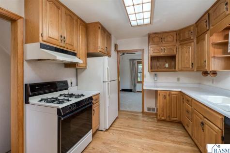 703 Warren Street Mankato MN 56001