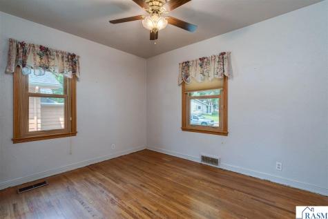 703 Warren Street Mankato MN 56001