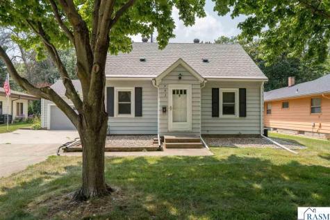 703 Warren Street Mankato MN 56001
