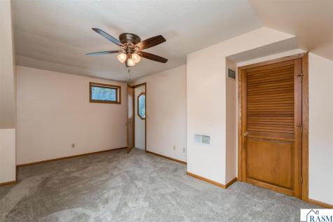 703 Warren Street Mankato MN 56001