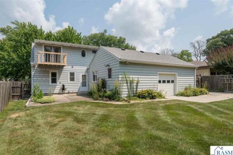 703 Warren Street Mankato MN 56001