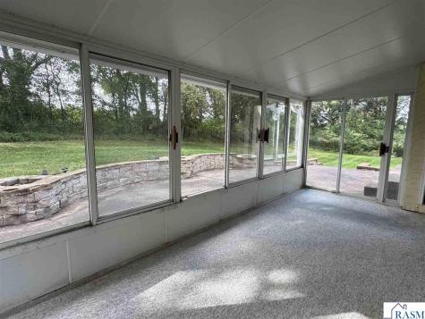 1024 NW 329th Avenue Cambridge MN 55008