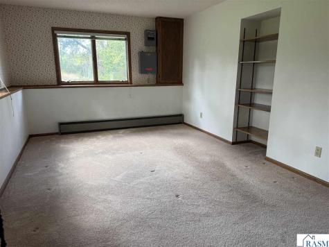 1024 NW 329th Avenue Cambridge MN 55008