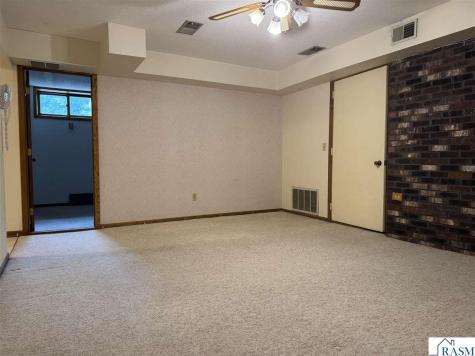 1024 NW 329th Avenue Cambridge MN 55008
