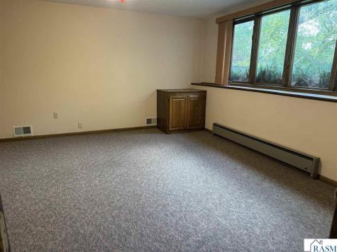 1024 NW 329th Avenue Cambridge MN 55008
