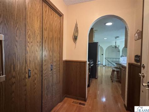 1024 NW 329th Avenue Cambridge MN 55008