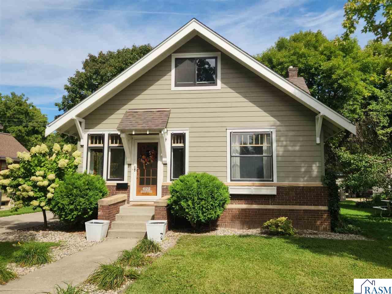 622 Nicollet Avenue North Mankato MN 56003