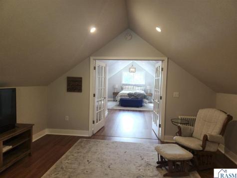 622 Nicollet Avenue North Mankato MN 56003