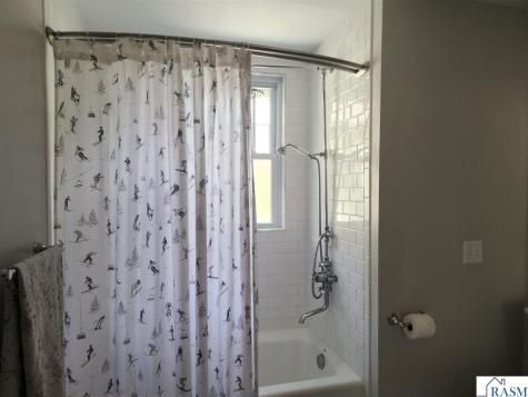 622 Nicollet Avenue North Mankato MN 56003